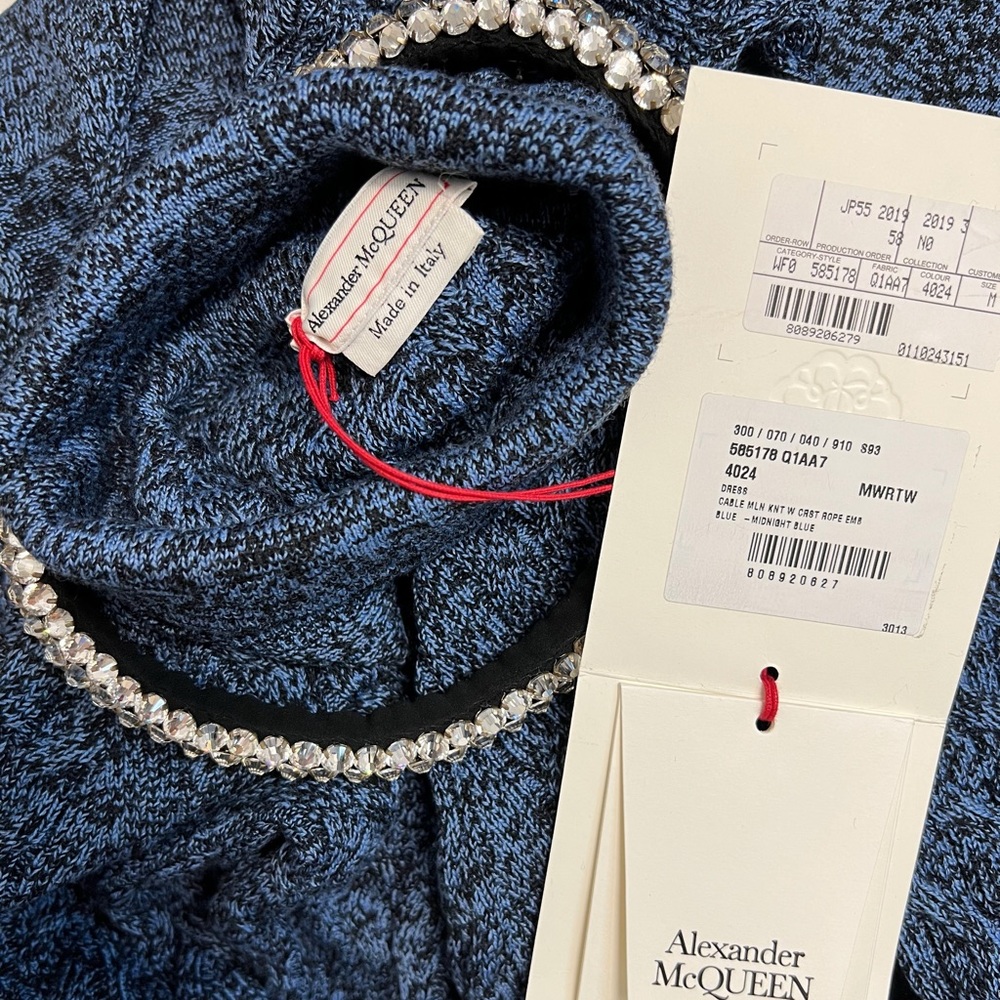 Alexander McQueen Knit Dress With Crystal Rope Embroidery - Picture 8 of 9